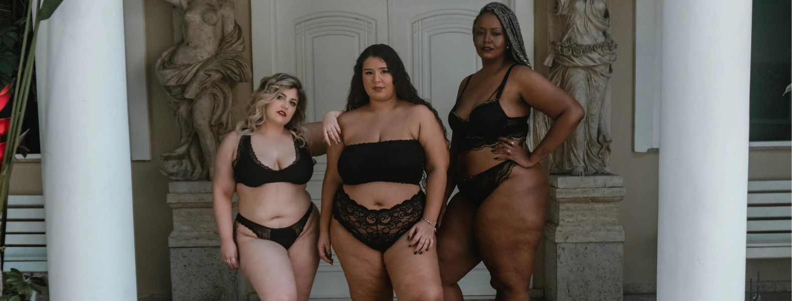 Mulheres plus size em lingerie gg.rie